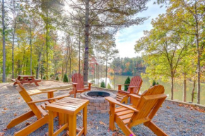 Lakeside Paradise in Ellijay Hot Tub, Fire Pit